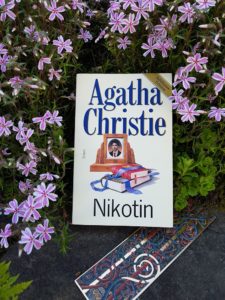 altes Cover Nikotin, Agatha Christie, Krimi, Klassiker